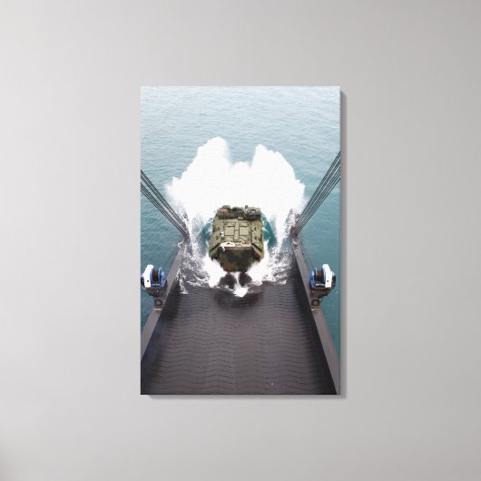 Toile Véhicules d'assaut amphibies débarquent de USNS (Recto)