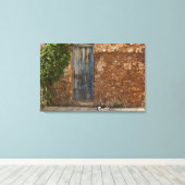 Toile Vielle porte et chat reposant (Insitu (Plancher de Bois))