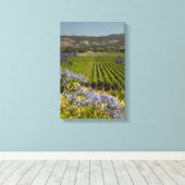 Toile Vignoble et fleurs pourpres (Insitu (Plancher de Bois))