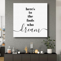 Voici aux imbéciles qui rêvent de typographie noir