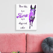 Toile Voici Un Cheval D'Une Couleur Différente, Violet (Insitu(Salon))