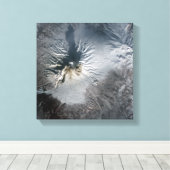 Toile Volcan Shiveluch en Russie (Insitu (Plancher de Bois))