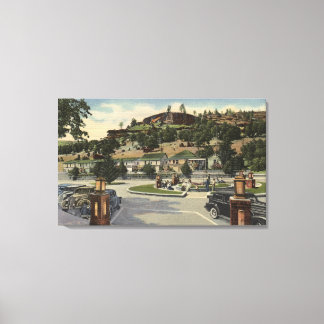 Toile Vue de l'hôtel principal à Richardson Springs