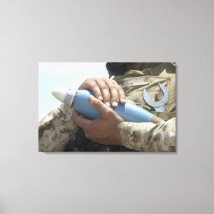 Toile Vue d'ensemble d'un soldat faisant crader une muni