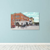 Toile Vue extérieure de l'hôtel Julian Woodland, CA (Insitu (Plancher de Bois))