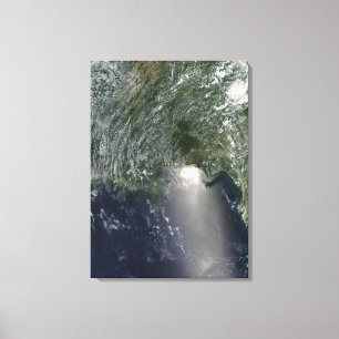 Toile Vue satellite d'une flaque d'huile