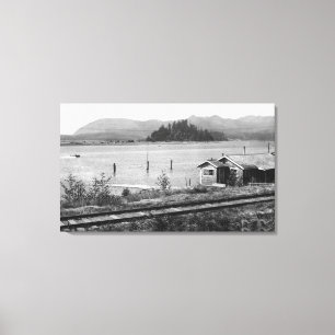 Toile Wheeler, Oregon Nehalem Bay & Neah-Kah-Nie