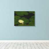 Toile White Waterlily I Peaceful (Insitu (Plancher de Bois))