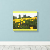 Toile Yellow Tulip Field (Insitu (Plancher de Bois))