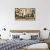 Toile Yosemite, CA vue Yosemite Lodge and Falls (Insitu(Chambre))