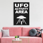 Toile zone d'activité UFO, conception geek (Insitu(Salon))