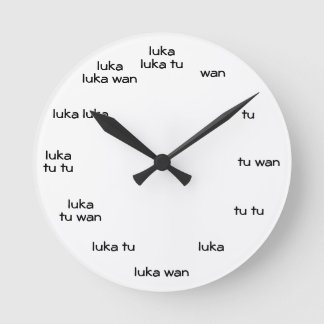 toki pona clock ronde klok