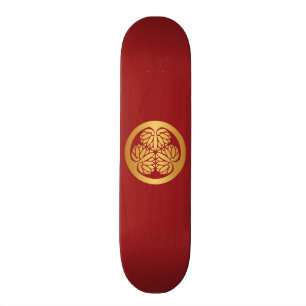 Tokugawa Aoi Japanese Mon Family Crest Gold op Red Skateboard