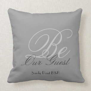 Ton sur le coussin d'invité de ton