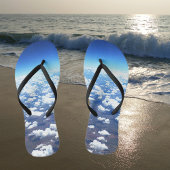 Tongs Au-dessus du nuage