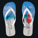 Tongs Bachelorette Party Tropical Beach Boisson Cruise<br><div class="desc">Cette conception a été créée par art numérique. Elle peut être personnalisée en cliquant sur le bouton personnaliser et en modifiant la couleur, en ajoutant un nom, des initiales ou vos mots préférés. Contactez-moi à l'adresse colorflowcreations@gmail.com si vous souhaitez que ce design soit disponible sur un autre produit. Achetez ma...</div>