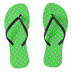 Tongs Ballons de football noir et blanc sur fond vert ci