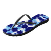 Tongs Bleu clair, marine et blanc abstrait (Incliné)