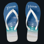 Tongs Calligraphie Beach Groom Mariage Flip Flops<br><div class="desc">Calligraphy beach Groom noce flip flops avec larges sangles et texte personnalisable - vous pouvez ajouter le nom de Groom</div>