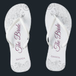 Tongs Cassis en dentelle argentée violet la mariée Maria<br><div class="desc">Dansez la nuit avec ces belles tongs mariages. Conçues pour la mariée, elles présentent un design simple mais élégant avec des cassis violet, magenta ou mûre en écriture sur un arrière - plan blanc et des boucles et des tourbillons gris argent fantaisie. Belle façon de rester chic et approprié tout...</div>