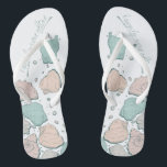Tongs CHAUSSURES mariages | Coquillages modernes Corail<br><div class="desc">Un design corallien et coquillages turquoises. Calligraphie manuscrite qui dit Happily Ever After - parfait pour la mariée et le marié à porter sur la plage pour leur cérémonie de mariage sur la plage. Conception créée pour TheBarefootBride™ par © WhimsicalArtwork™. Il fait partie d'une collection de papeterie mariage avec accessoires...</div>