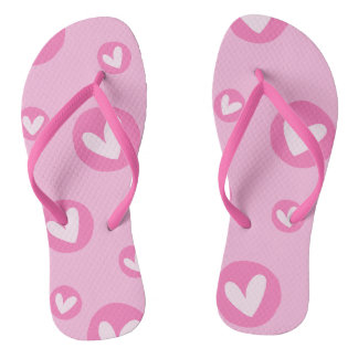 Tongs Chinelos Rosa com Padrão de Corações