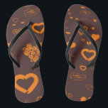 Tongs Cute Heart Moderne Orange Motif<br><div class="desc">Cute Heart Motif moderne orange. Le design est disponible sur d'autres produits.</div>