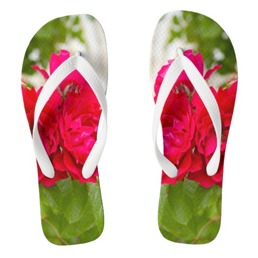 Tongs De grosses roses rouges dans le jardin (Semelle)