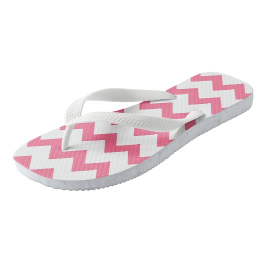 Tongs Design de chevrons en zigzag rose et blanc (Incliné)