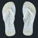 Tongs Élégante dentelle or femme d'honneur bleu pâle Mar<br><div class="desc">Ces belles tongs mariages sont une excellente façon de remercier et de reconnaître votre bonne d'honneur tout en lui épargnant les pieds en même temps. Dispose d'un design élégant avec des garnitures en dentelle dorée sur un arrière - plan bleu poudre pâle et des lettres de script de couleur or...</div>