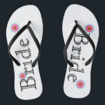 Tongs Épouse de fleurs de Lotus blanc et rose<br><div class="desc">Il est blanc et rose Lotus Flower Bride's Fun,  tongs de mariage personnalisés.</div>