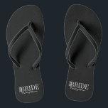 Tongs Épouse de l'équipe Maid of Honor Bridal Party Flip<br><div class="desc">Personnalisez le texte personnalisé ci-dessus. Vous pouvez trouver d'autres éléments de coordination dans notre collection "For Team Bride".</div>