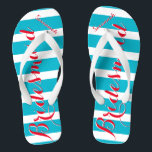 Tongs Fille d'honneur Aqua ou toute couleur<br><div class="desc">Motif Sea Blue Aqua Stripes - Changez dans n'importe quelle couleur en cliquant sur personnaliser. Et dis tout ce que tu veux. Faites-en un de ces flip flops qui ont VOTRE message sur eux. Parlez de la plage !</div>