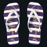 Tongs Fille personnalisée d'honneur violet jaune n'impor<br><div class="desc">Jaune et Purple Stripes Motif - Changez dans N'importe quelle couleur en cliquant sur personnaliser. Et dis tout ce que tu veux. Faites-en un de ces flip flops qui ont VOTRE message sur eux. Parlez de la plage !</div>