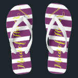 Tongs Fille personnalisée d'honneur violet jaune n'impor<br><div class="desc">Motif à bandes de prune jaune et violette - Changez de couleur en cliquant sur personnaliser. Et dis tout ce que tu veux. Faites-en un de ces flip flops qui ont VOTRE message sur eux. Parlez de la plage !</div>