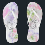 Tongs FLORAL CHIC MARIAGE SWEET PEAS Bride<br><div class="desc">Sandales de mariée pour correspondre à la collection - Floral Chic Mariage Sweet Peas en rose et lavande avec jolie calligraphie et polices modernes</div>