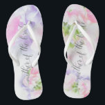 Tongs FLORAL CHIC MARIAGE SWEET PEAS Mère de mariée<br><div class="desc">Mère des sandales de mariée pour correspondre à la collection - Floral Chic Mariage Sweet Peas en rose et lavande avec jolies calligraphie et polices modernes</div>