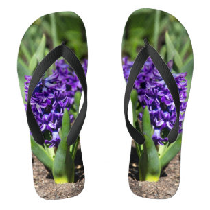 Tongs Géocinthe bleue au printemps