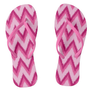 Tongs Ikat Chevron Stripes - Fuchsia et rose pâle