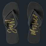 Tongs Juste Marié Gold Foil Brides Flip Flops<br><div class="desc">Juste Marié Faux Gold Foil Typographie Bride Beach ou Destination Mariage Flip Flops</div>