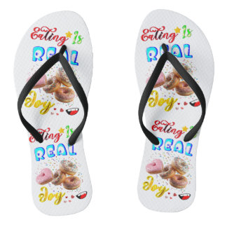 Tongs Manger des chaussures est une vraie joie