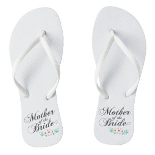 Tongs Mère de la jeune mariée épousant des bascules