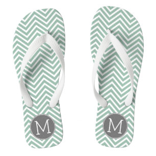 Tongs Monogramme sur mesure des Chevrons verts au charbo