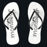Tongs MONSIEUR - Typographie amusante avec Mustache Flip<br><div class="desc">NewparkLane - Flipflops; avec le texte 'MONSIEUR' dans la typographie amusante, et une moustache soignée. Contre un motif rayé gris et blanc. Un cadeau amusant pour lui, comme un cadeau de Fête des pères, ou pour un marié pour son mariage de destination à la plage! Ses versions et ses versions...</div>
