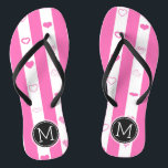 Tongs Motif de coeur moderne Monogram Pink Stripes<br><div class="desc">Monogramme Pink Stripes Motif de coeur moderne. Sélectionnez Personnaliser. Supprimer ou modifier les informations avant l'achat. Le design est disponible sur d'autres produits.</div>