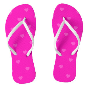 Tongs Motif des coeurs roses