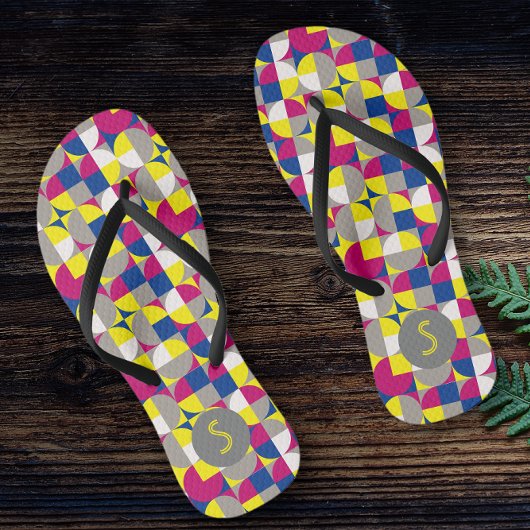 Tongs motif géométrique Abstrait fuchsia jaune