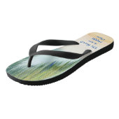 Tongs Palmier par jour ensoleillé sur la plage (Incliné)