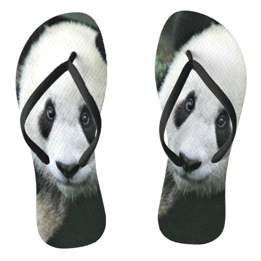 Tongs Panda géant se promenant dans l'herbe verte (Semelle)