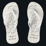 Tongs Parties scintillant Florale et Confetti en métal b<br><div class="desc">Chaussures Flip Flop de la fête nuptiale. do-it-yourself Texte. ⭐ Ce Produit est 100% Personnalisable. Les graphiques et / ou le texte peuvent être ajoutés, supprimés, déplacés, redimensionnés, changés autour, tournés, etc... 99% de mes designs dans mon magasin sont faits en couches. Cela vous permet de redimensionner et de déplacer...</div>